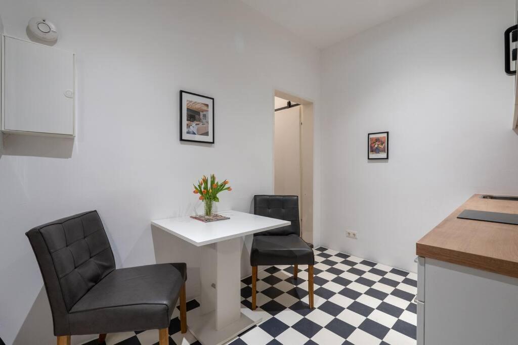 Appartement Practical 1Br Flat By Center By Hm à Vienne Extérieur photo